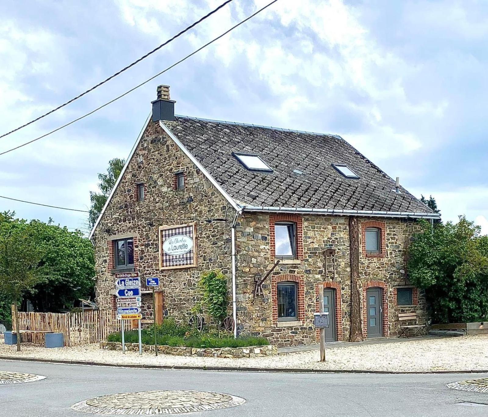 Les Chambres De Laurette Spa Exterior photo